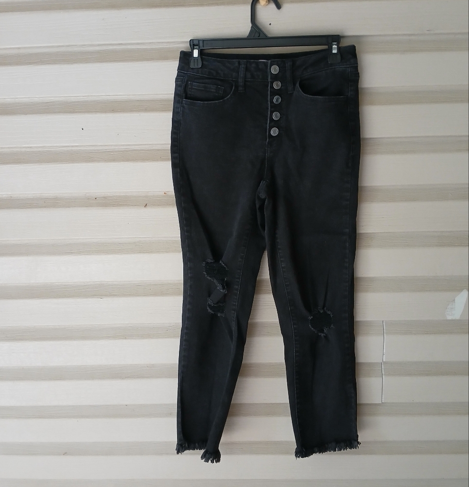 So Jeans High rise Straight Women's Black Distressed Jeans sz 7